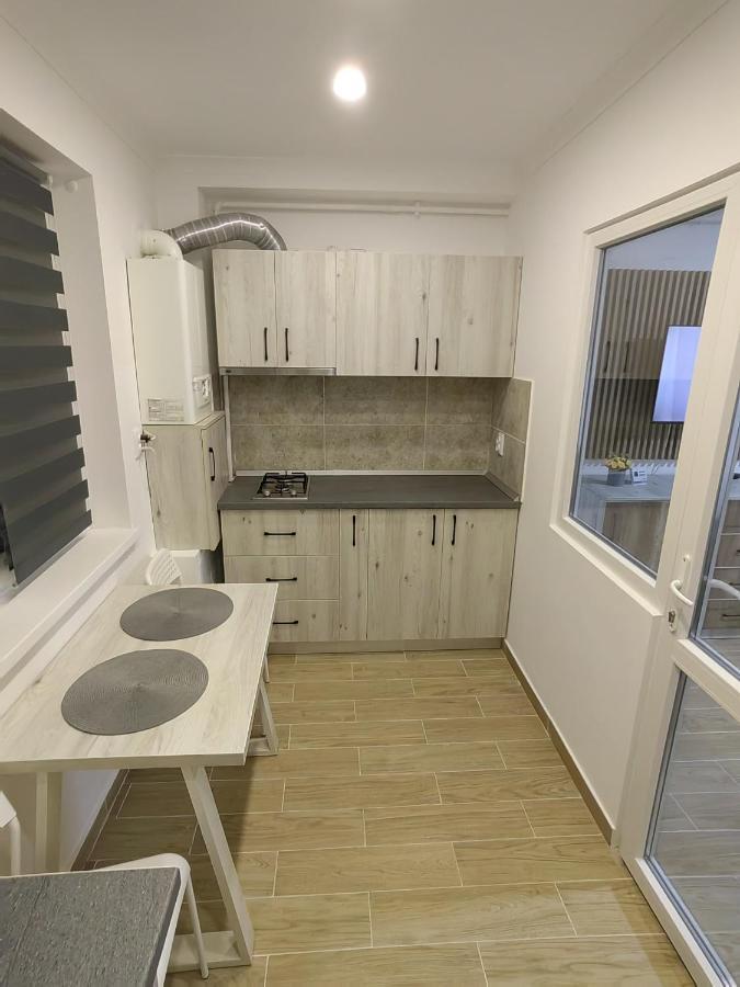 Militari Luxury Flat Lejlighed Roşu Eksteriør billede